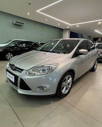 FORD FOCUS 1.6 SE 16V FLEX 4P MANUAL